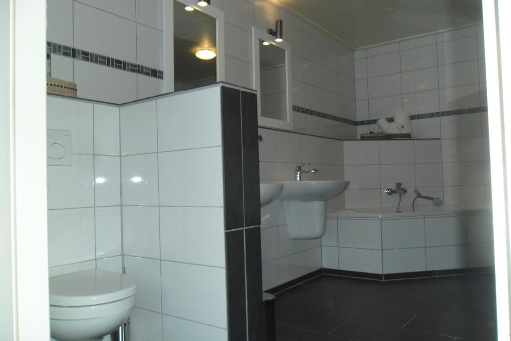 Herkenhoek 3 Bedroom Apartement Heeswijk-Dinther Esterno foto